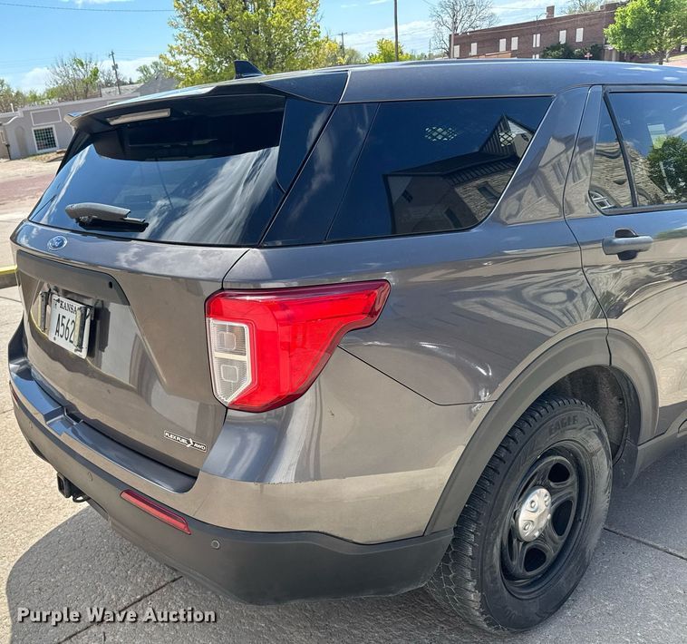 image for item EG6402 2020 Ford Explorer Police Interceptor SUV