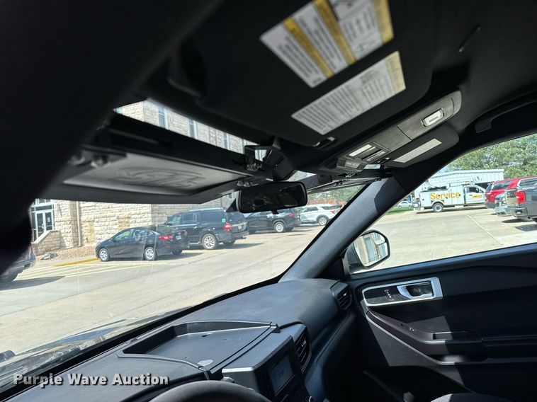 image for item EG6402 2020 Ford Explorer Police Interceptor SUV