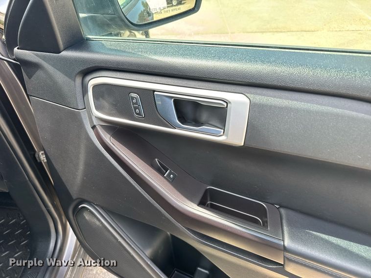 image for item EG6402 2020 Ford Explorer Police Interceptor SUV