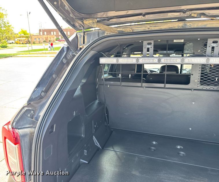 image for item EG6402 2020 Ford Explorer Police Interceptor SUV
