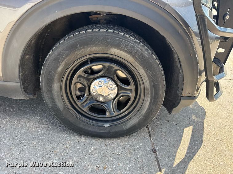 image for item EG6402 2020 Ford Explorer Police Interceptor SUV