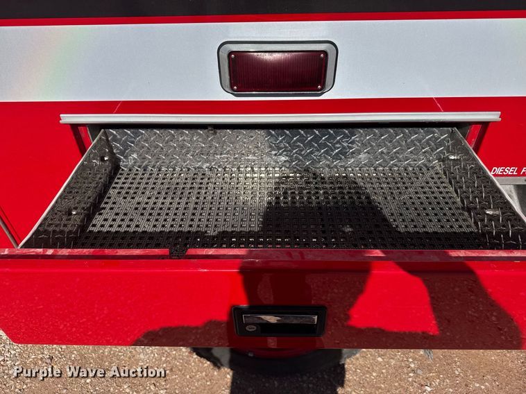 image for item EG6410 2010 Ford E450 ambulance