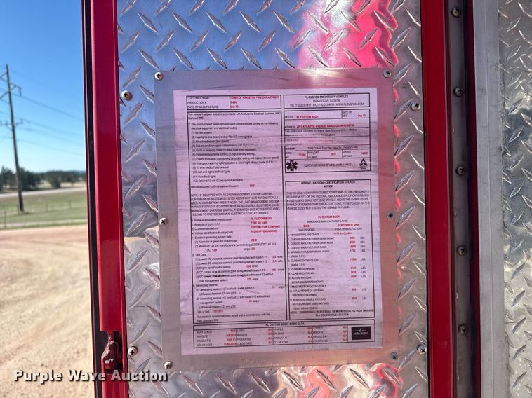 image for item EG6410 2010 Ford E450 ambulance