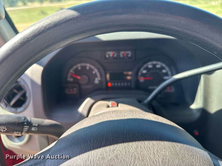 image for item EG6410 2010 Ford E450 ambulance