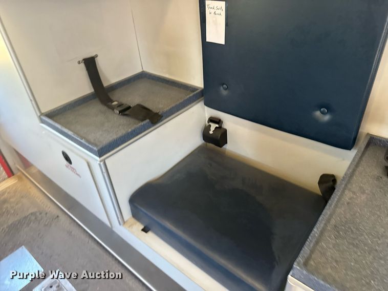 image for item EG6410 2010 Ford E450 ambulance