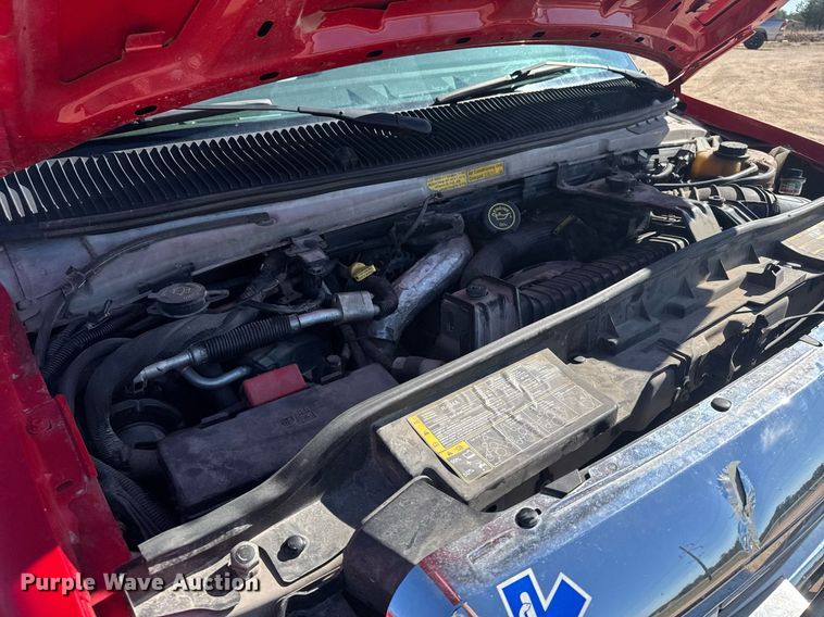 image for item EG6410 2010 Ford E450 ambulance