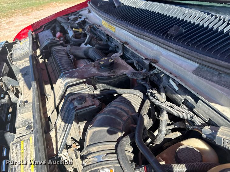 image for item EG6410 2010 Ford E450 ambulance