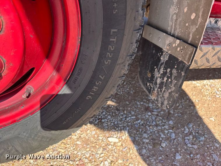 image for item EG6410 2010 Ford E450 ambulance