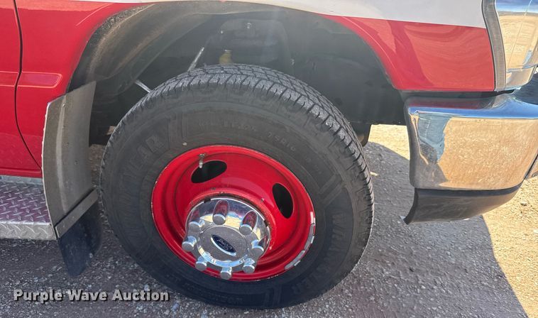 image for item EG6410 2010 Ford E450 ambulance