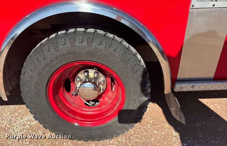 image for item EG6410 2010 Ford E450 ambulance