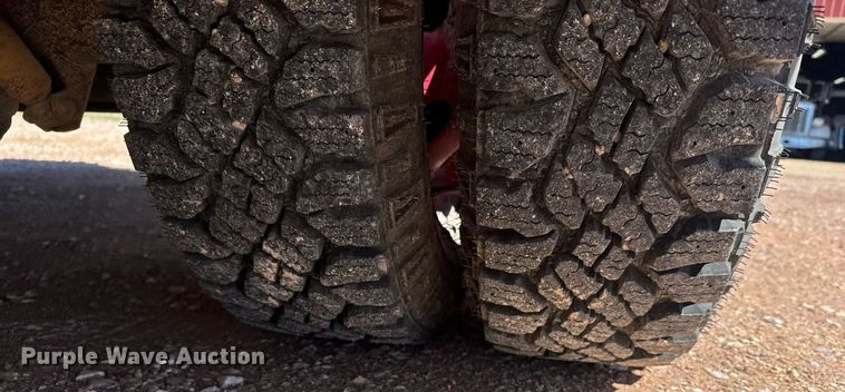 image for item EG6410 2010 Ford E450 ambulance