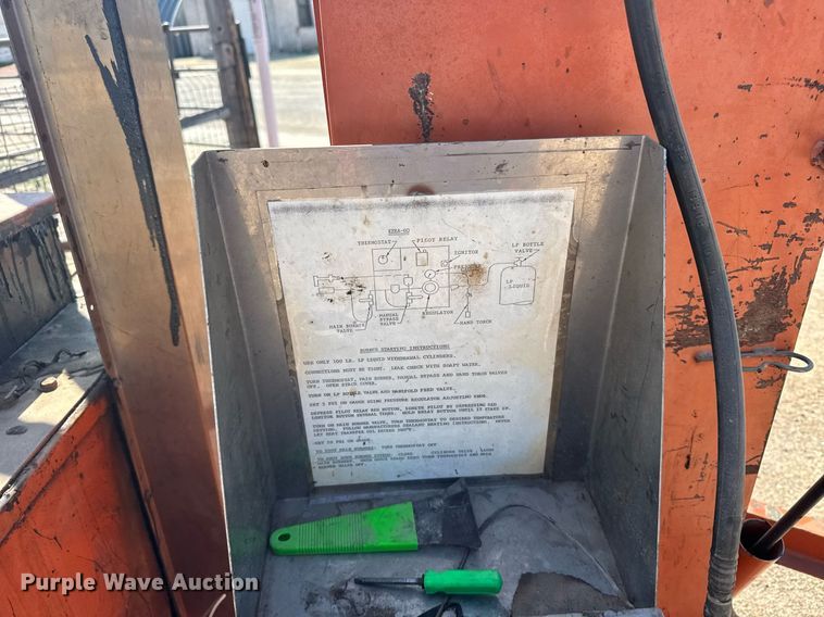 image for item EG6417 Aeroil KERA-60 crack sealer