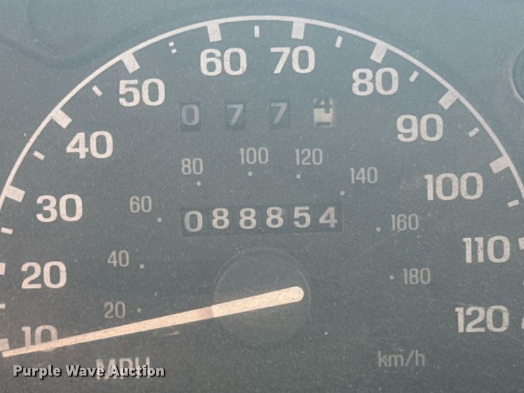 image for item EG6421 1997 Ford Explorer XLT SUV