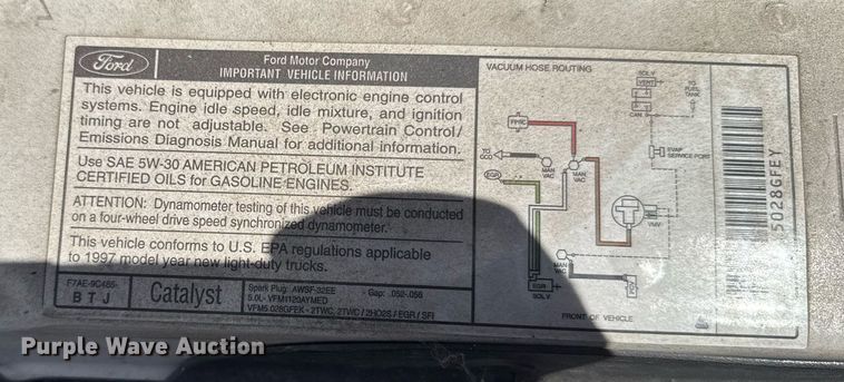 image for item EG6421 1997 Ford Explorer XLT SUV