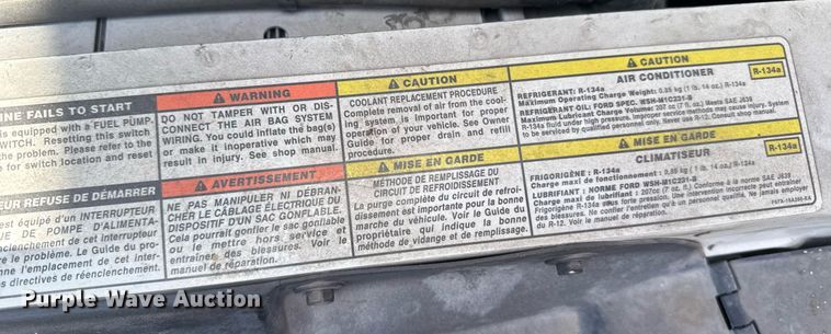 image for item EG6421 1997 Ford Explorer XLT SUV