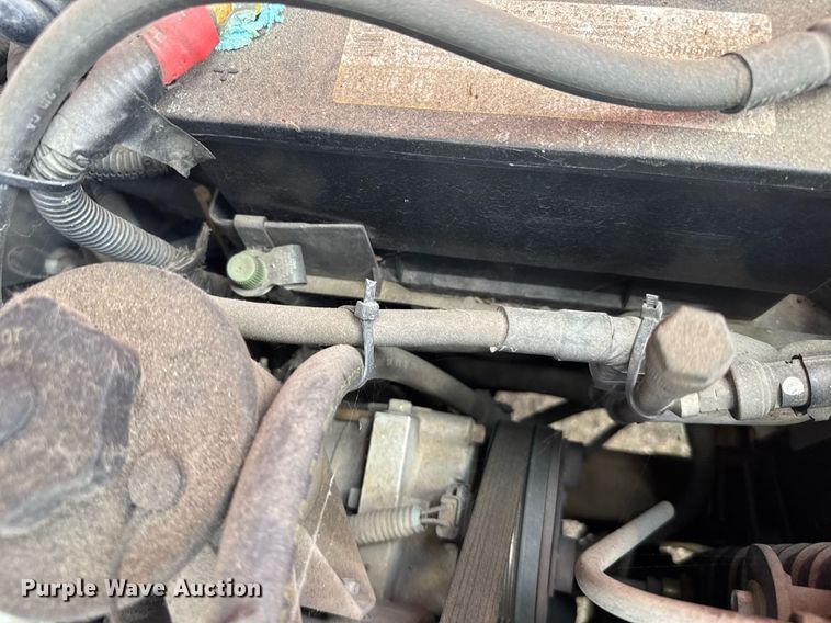 image for item EG6421 1997 Ford Explorer XLT SUV