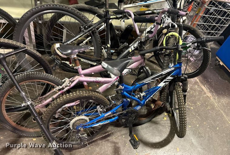 image for item EG8341 Approximately 13 bicycles