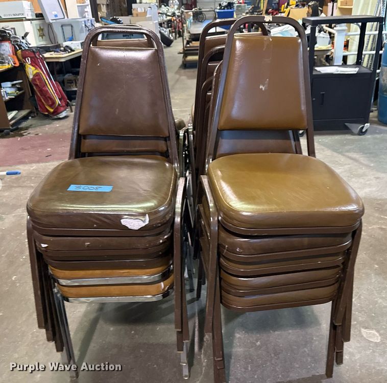 image for item EG8342 Approximately 20 chairs