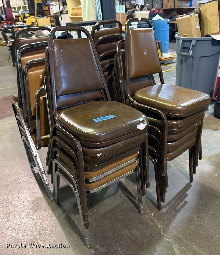 image for item EG8342 Approximately 20 chairs