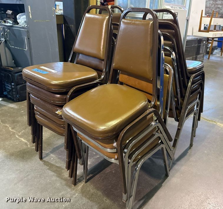 image for item EG8342 Approximately 20 chairs