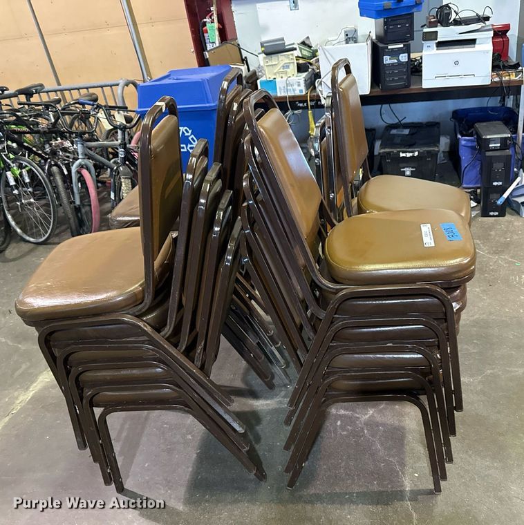 image for item EG8342 Approximately 20 chairs