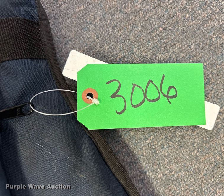 image for item EG8343 Pro Tec International guitar case