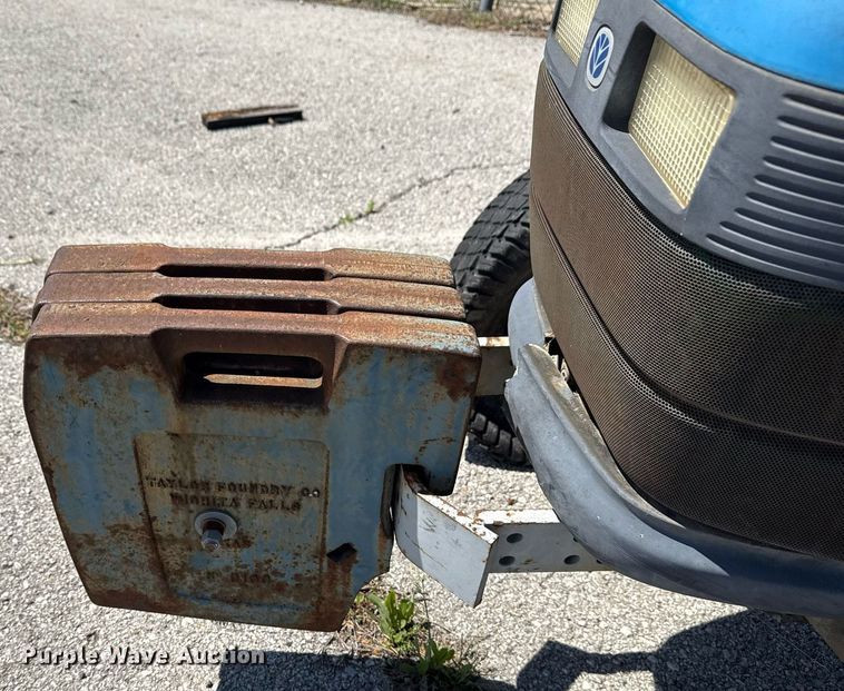 image for item EG8344 1999 New Holland TC29 tractor