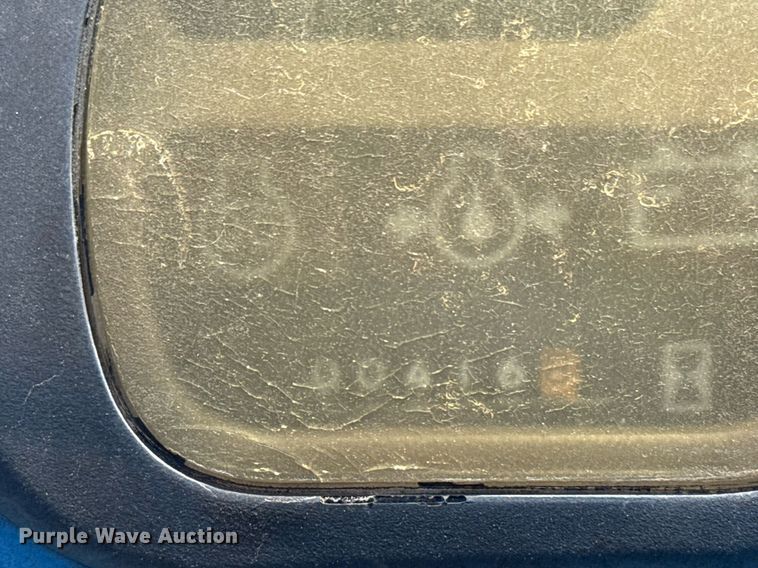 image for item EG8344 1999 New Holland TC29 tractor