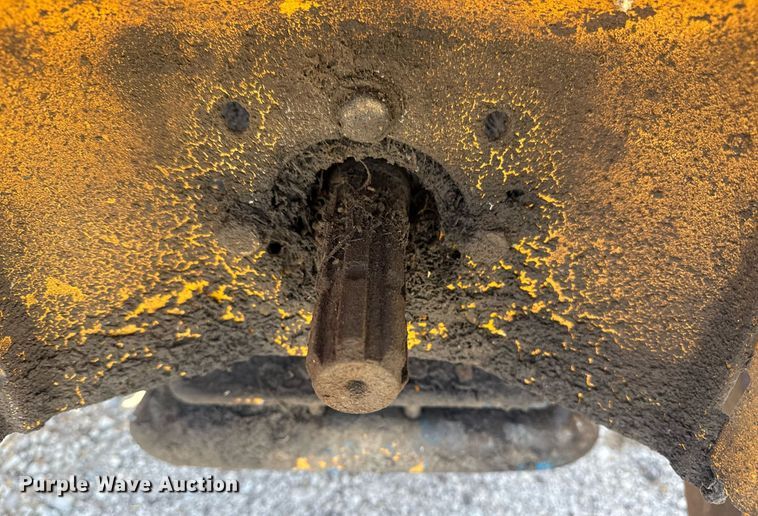 image for item EG8345 1987 Ford New Holland 4610 tractor