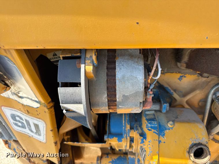 image for item EG8345 1987 Ford New Holland 4610 tractor