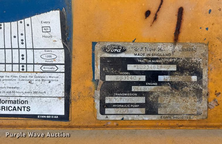 image for item EG8345 1987 Ford New Holland 4610 tractor