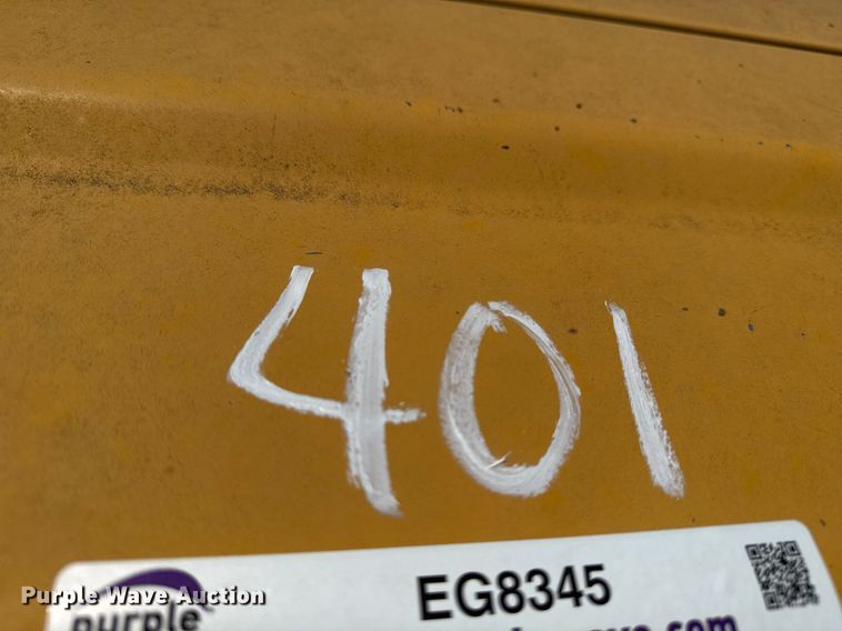 image for item EG8345 1987 Ford New Holland 4610 tractor