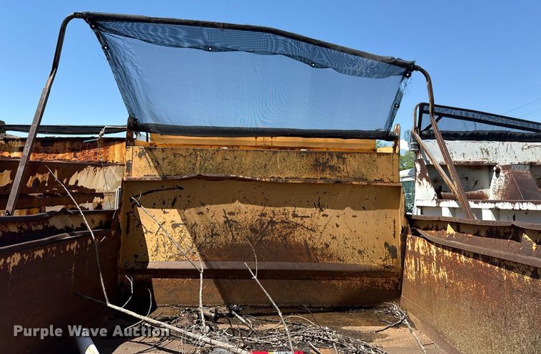 image for item EG8347 1992 International 4900 dump truck