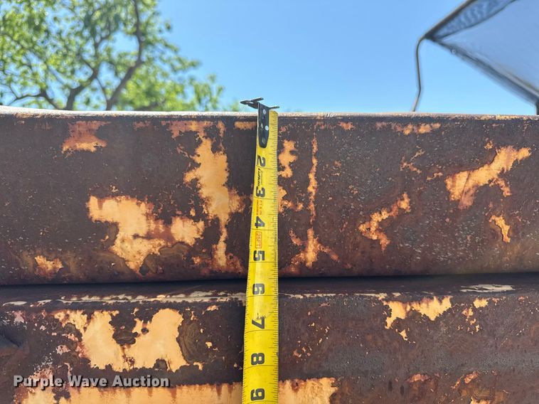 image for item EG8347 1992 International 4900 dump truck