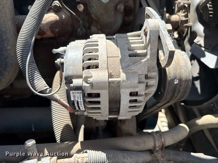 image for item EG8347 1992 International 4900 dump truck