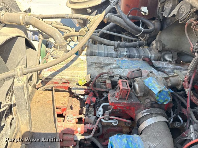 image for item EG8348 2009 Freightliner Business Class M2 refuse truck