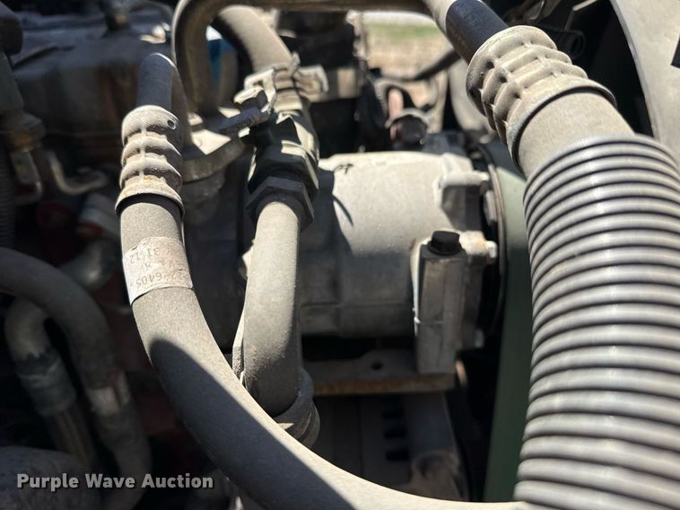 image for item EG8348 2009 Freightliner Business Class M2 refuse truck