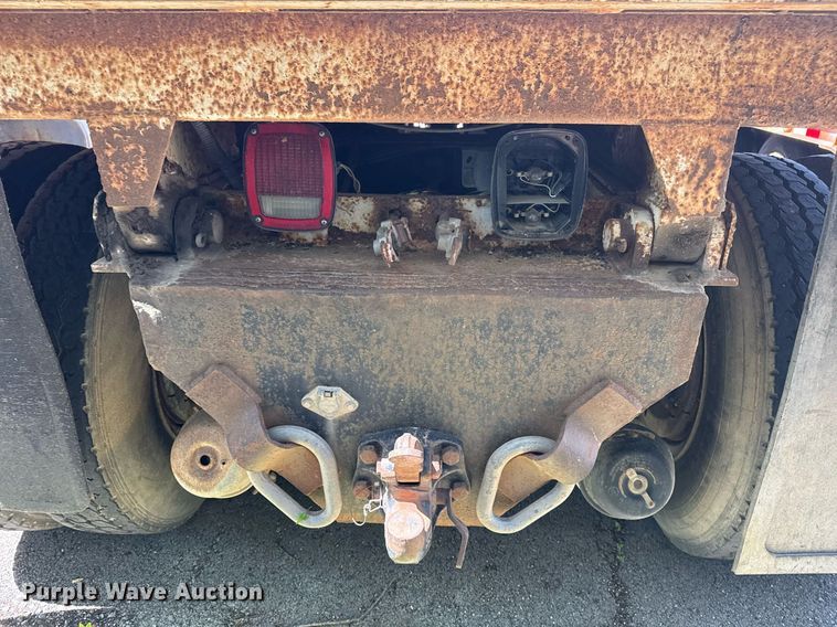 image for item EG8349 1995 International 2554 dump truck