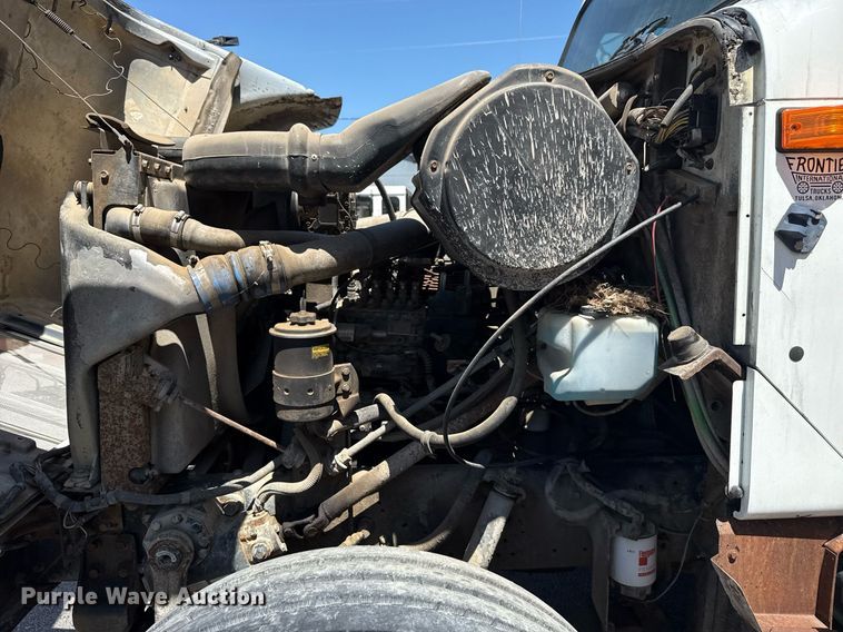 image for item EG8349 1995 International 2554 dump truck