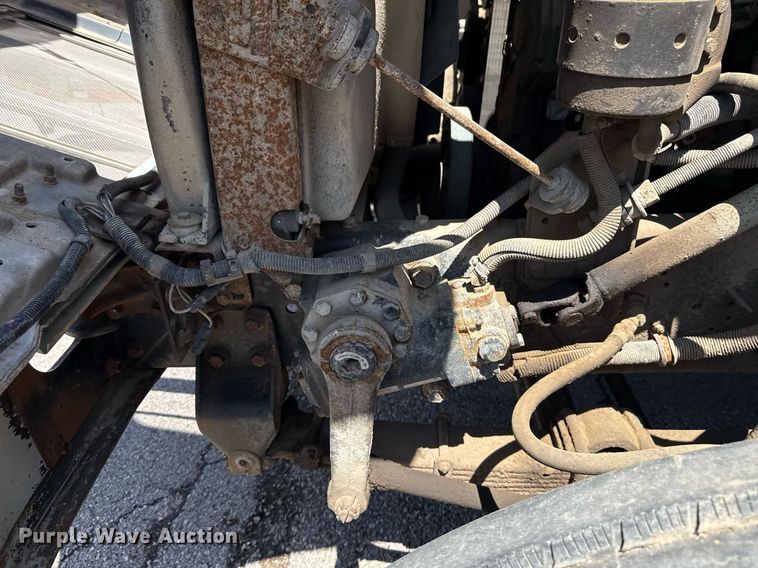 image for item EG8349 1995 International 2554 dump truck