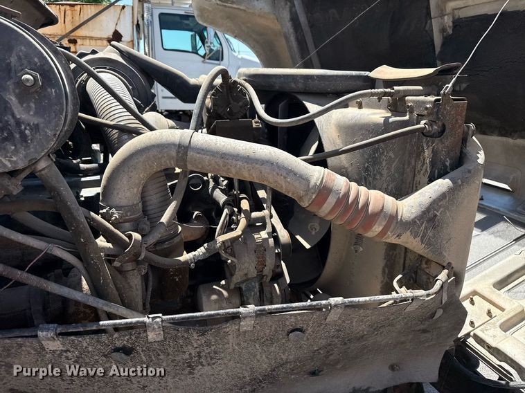 image for item EG8349 1995 International 2554 dump truck