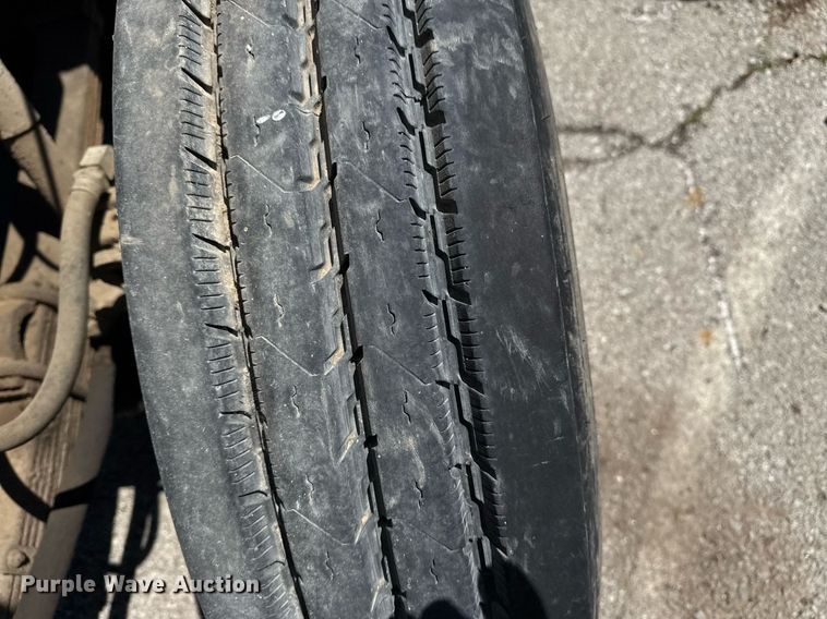 image for item EG8349 1995 International 2554 dump truck