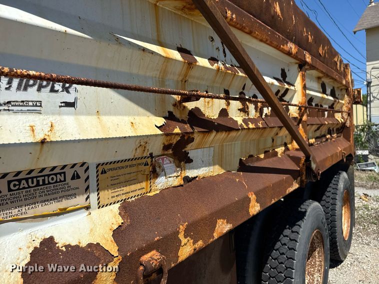 image for item EG8351 2008 International 7400 dump truck