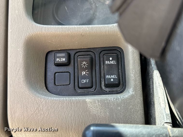 image for item EG8351 2008 International 7400 dump truck