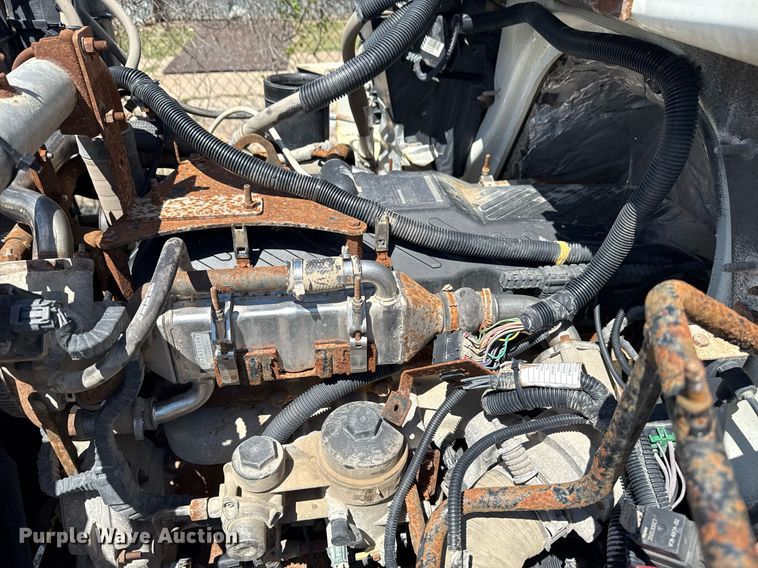 image for item EG8351 2008 International 7400 dump truck