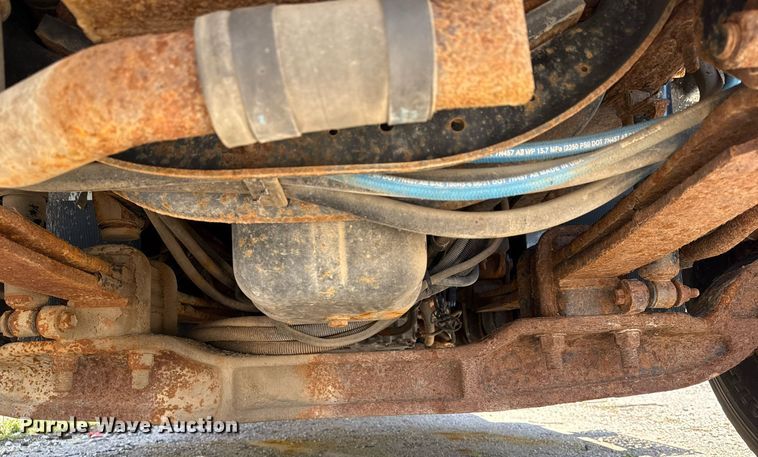 image for item EG8351 2008 International 7400 dump truck