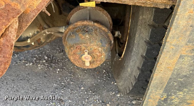 image for item EG8351 2008 International 7400 dump truck