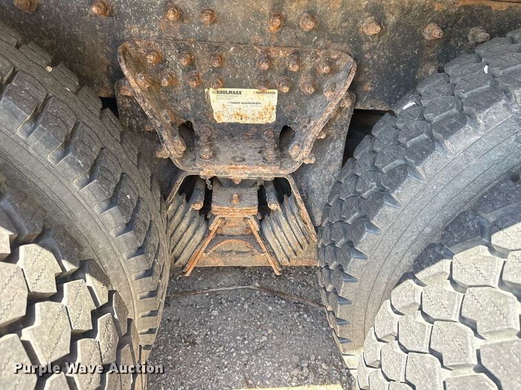 image for item EG8351 2008 International 7400 dump truck