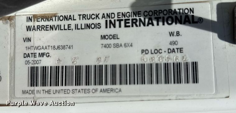 image for item EG8351 2008 International 7400 dump truck