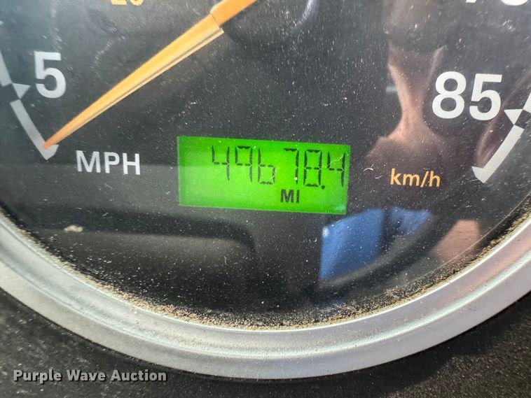 image for item EG8352 2005 Sterling L8500 dump truck